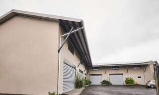 Bureau  313 m² à louer à Saint-André (97440)
