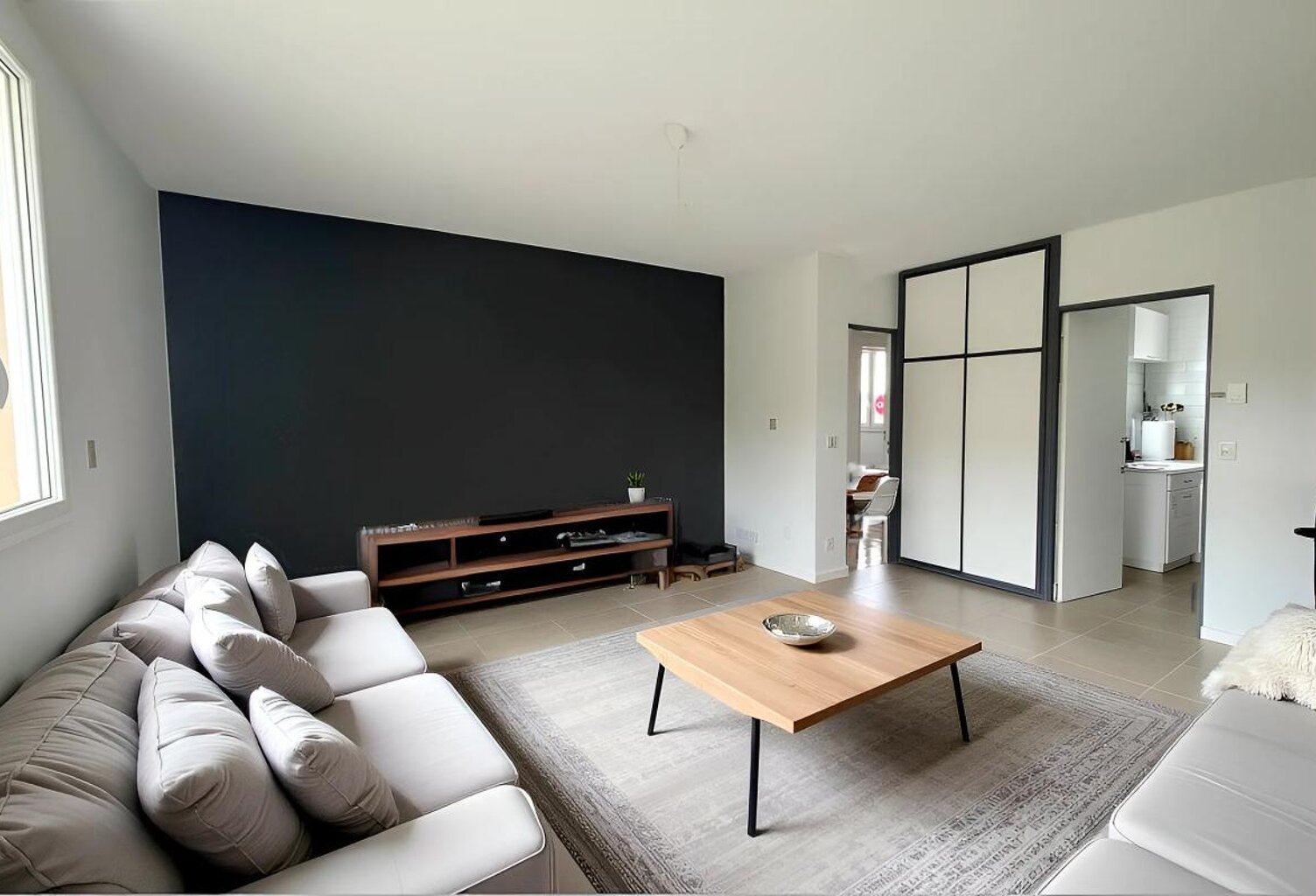 F4 3 chambres - cave- stationnement exterieur — photo 1