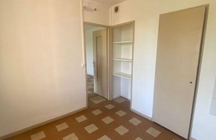 Appartement À Louer — photo 4