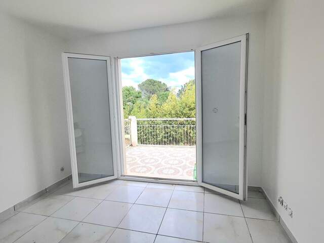 Maison À Vendre — photo du bien