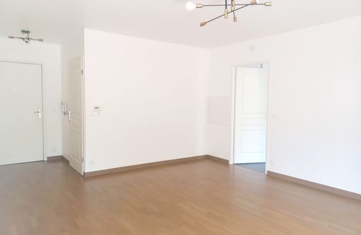 Appartement + Parking — photo 2