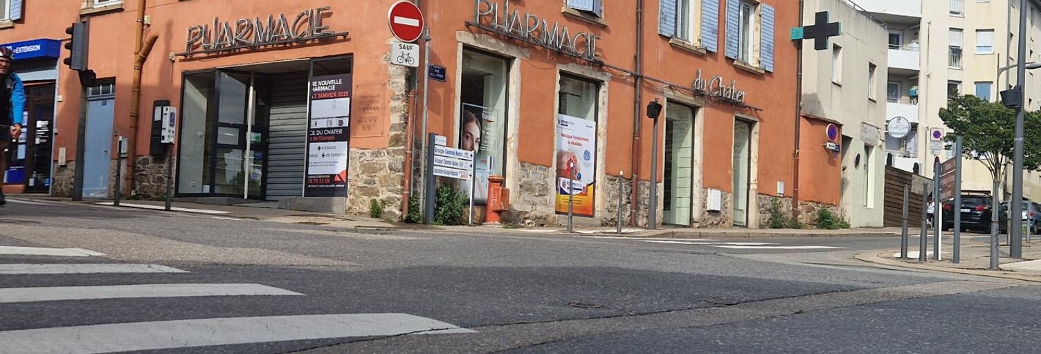 property.type.service   m² à louer à Francheville (69340)