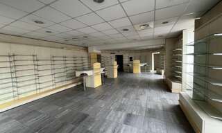 Commerce  128 m² à louer à Francheville (69340)