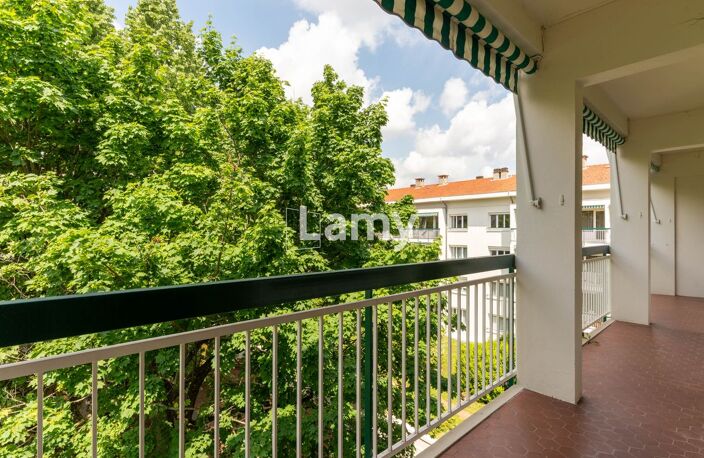 Appartement T4 de 91 m² à LYON 5 — photo 2