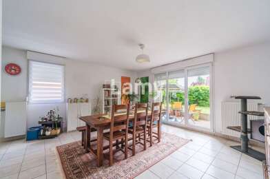 Appartement 3 pièces 203300 €