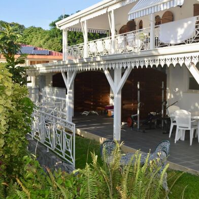 Maison 10 pièces 590000 €