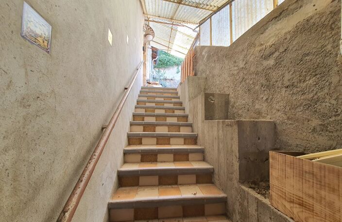 MAISON de VILLAGE AVEC POTENTIEL — photo 5
