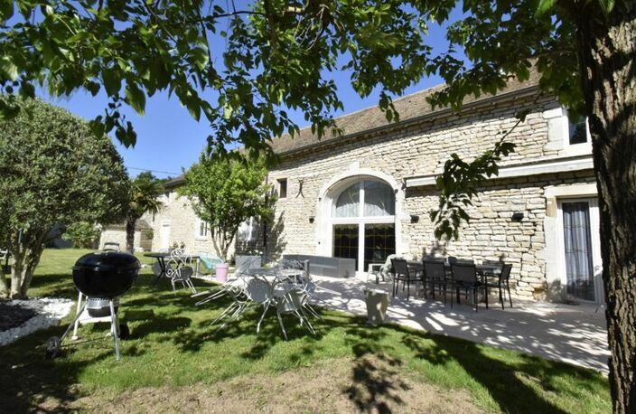 BELLE PROPRIÉTÉ AUX PORTES DE LA COTE CHALONNAISE — photo 2