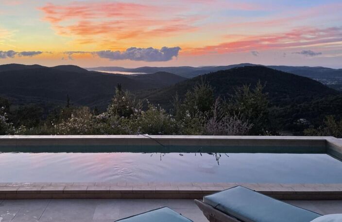 Belle villa avec piscine, sauna et vue panoramique — photo 2