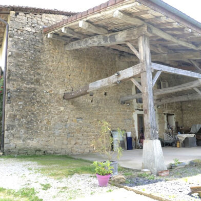 Maison 9 pièces 369000 €