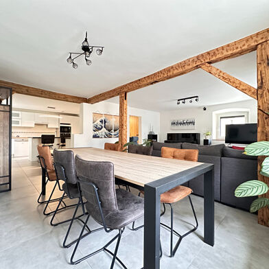 Maison 7 pièces 332800 €