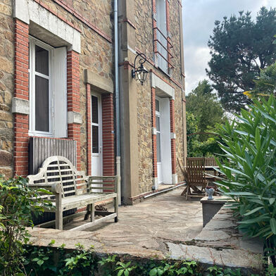 Maison 7 pièces 599000 €