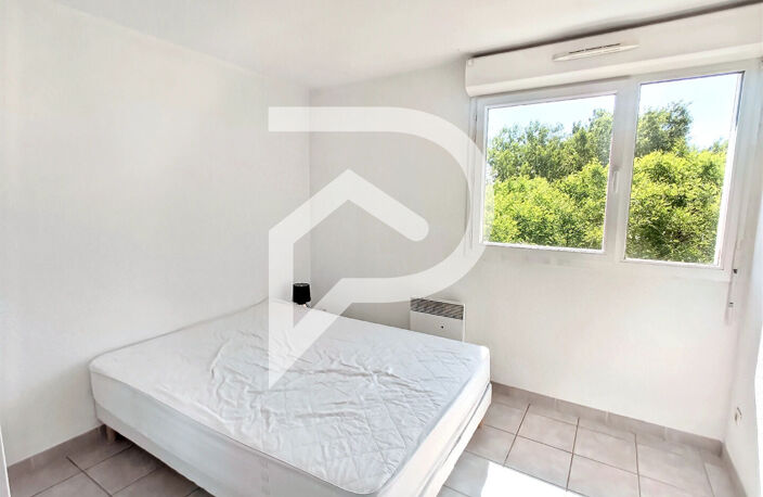 Appartement T3 50m2 garage LE PONTET — photo 4