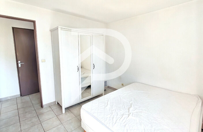 Appartement T3 50m2 garage LE PONTET — photo 5