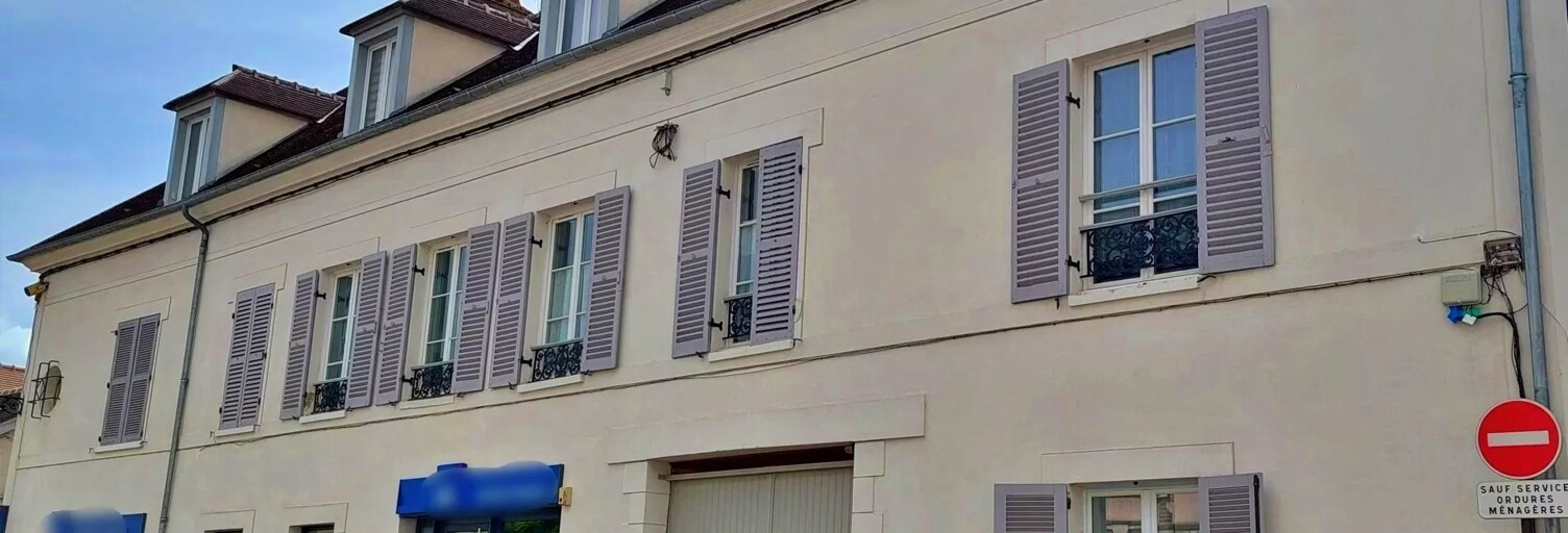 Immeuble  402 m² à vendre à Anet (28260)