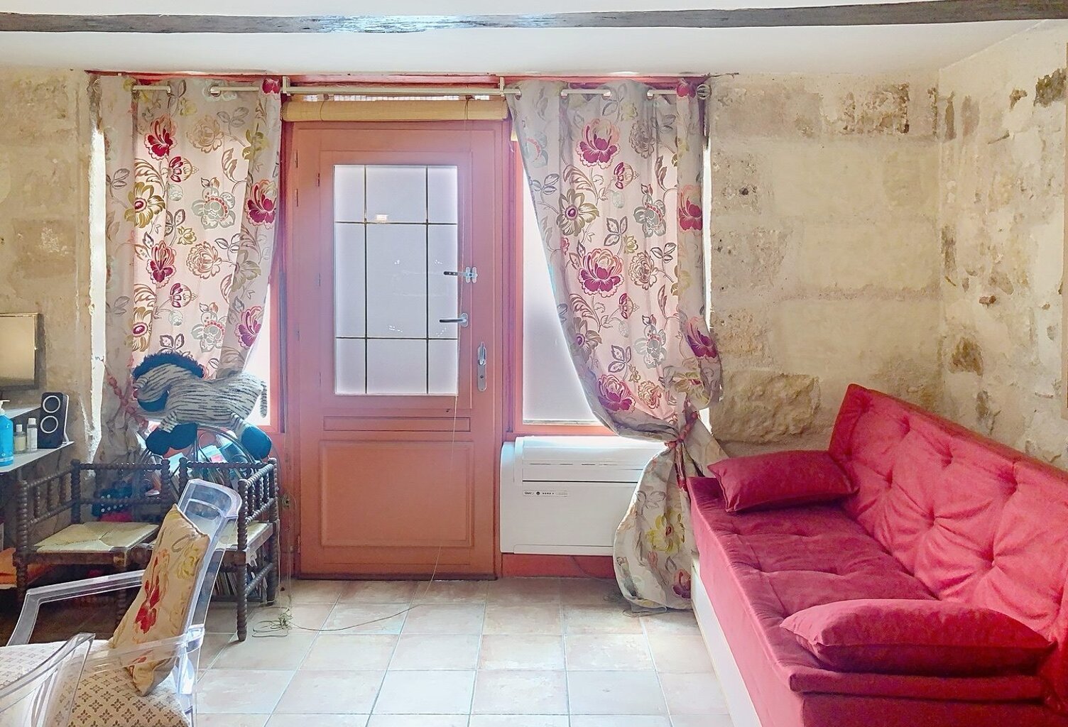 LOCAL PROFESSIONNEL — photo 1