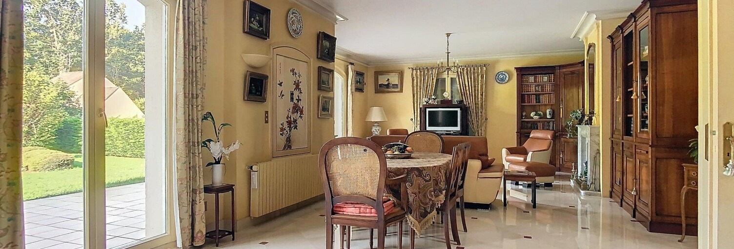 Maison 8 Pièces 292 m² à vendre à Le Plessis-Trévise (94420)