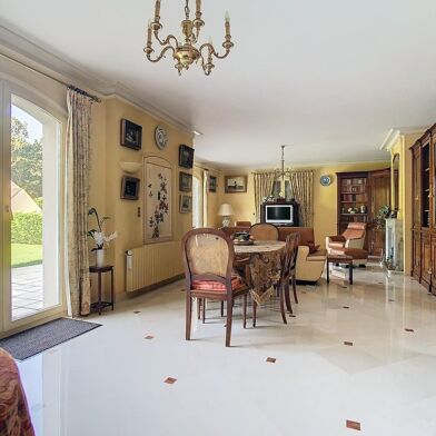 Maison 8 pièces 999000 €