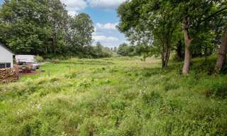 Terrain  1842 m² à vendre à Aydat (63970)