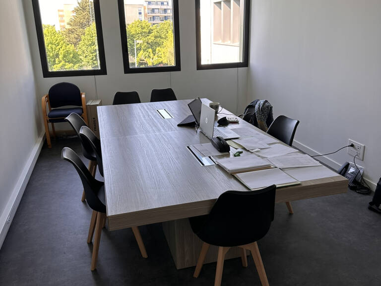 A VENDRE Bureaux 289m2 - Angers SUD — photo 1