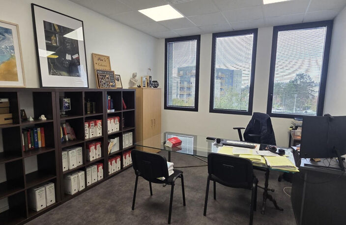 A VENDRE Bureaux 289m2 - Angers SUD — photo 3