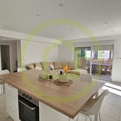 Immeuble  780000 €