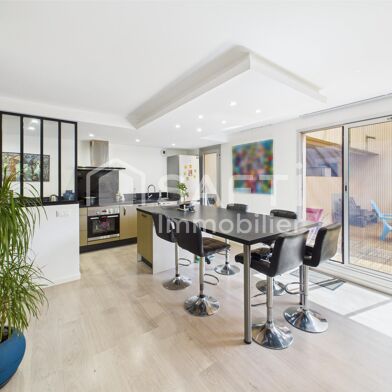 Appartement 4 pièces 310000 €