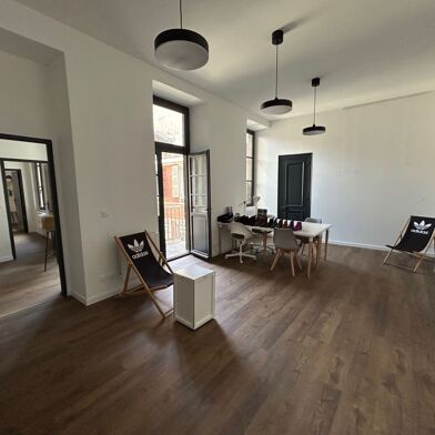 Appartement 3 pièces 900 €