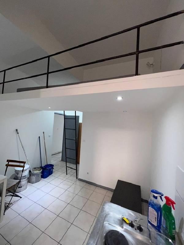 Location Studio 20 m² à Lyon 1 590 ¤ CC /mois