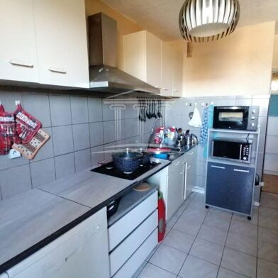 Appartement 4 pièces 76000 €