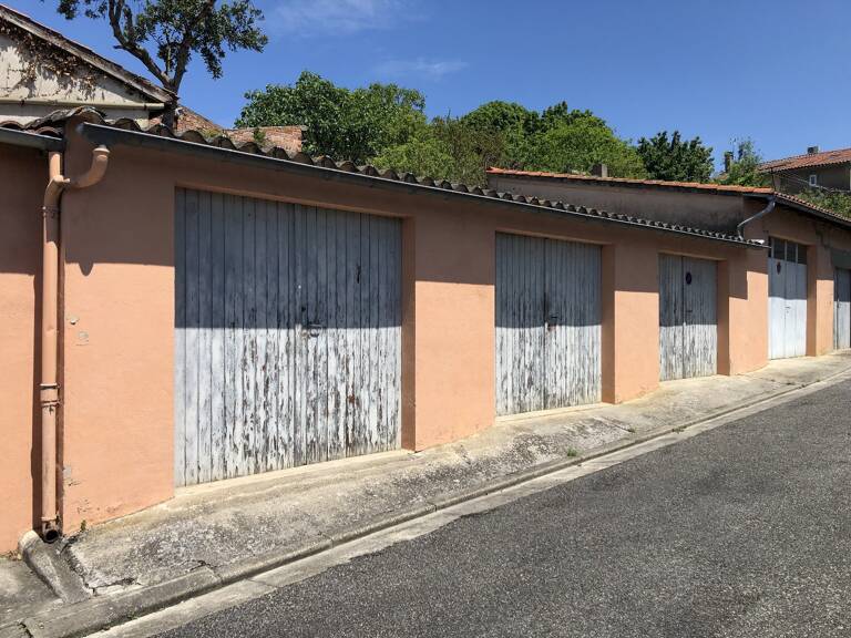Garage  17 m² — photo 1