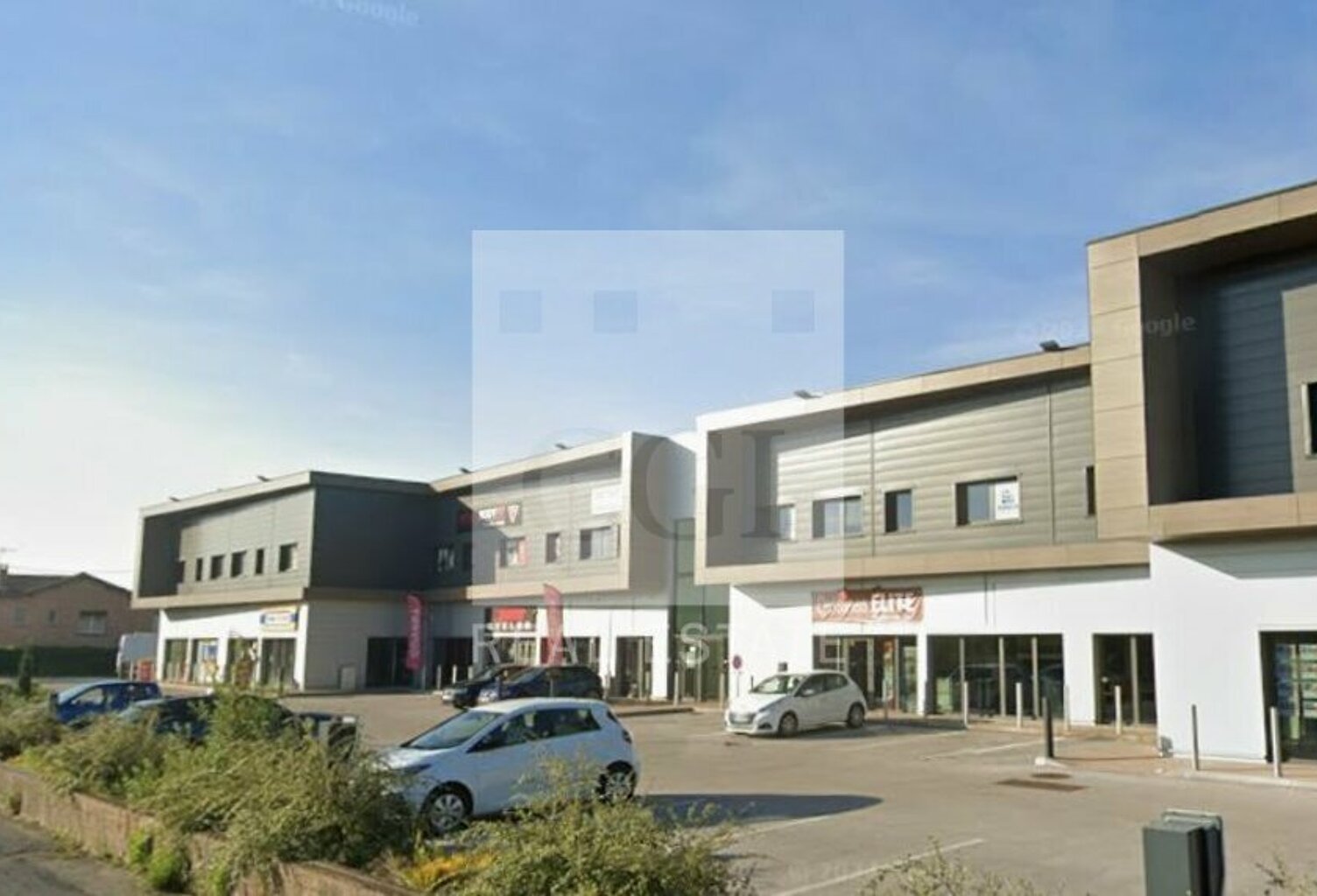 BUREAUX à LOUER — photo 1