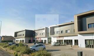 Bureau  124 m² à louer à Genay (69730)