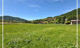 Terrain  1380 m² à vendre à Voiron (38500)