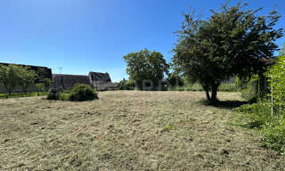 Terrain  827 m² à vendre à Villefargeau (89240)