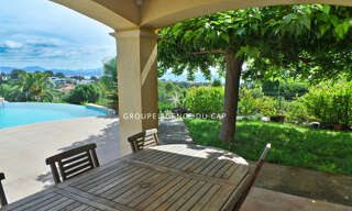 Maison 7 Pièces 250 m² à vendre à Fréjus (83370)