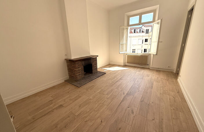 VENTE APPARTEMENT 2 PIECES BOURGEOIS CANNES — photo 5