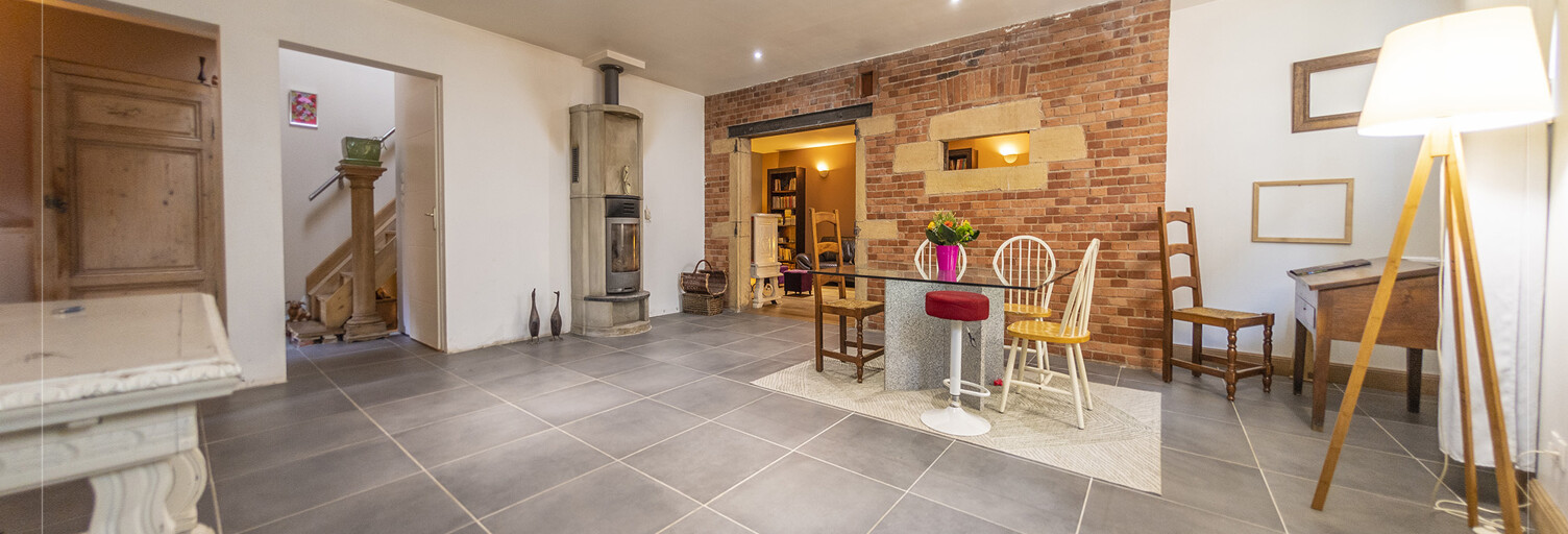 Maison 4 Pièces 135 m² à vendre à Val d'Oingt (69620)