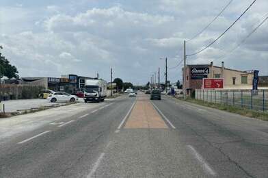 Commerce  419000 €