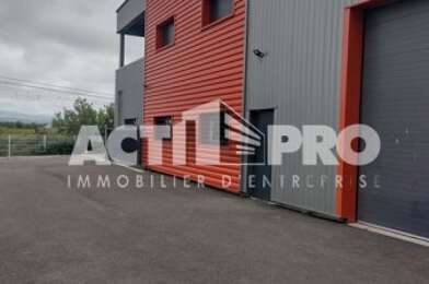 Commerce  2700 €