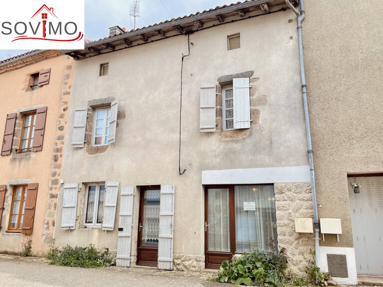 MAISON DE VILLAGE AVEC GRANGE ET JARDIN SÉPARÉS — photo 1