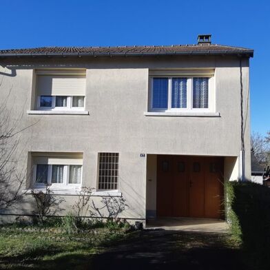 Maison 4 pièces 77420 €