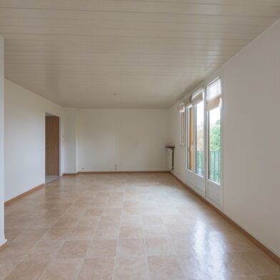 Appartement 5 pièces 212000 €