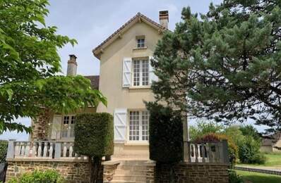 Maison en pierre de 4 pièces principales — photo du bien