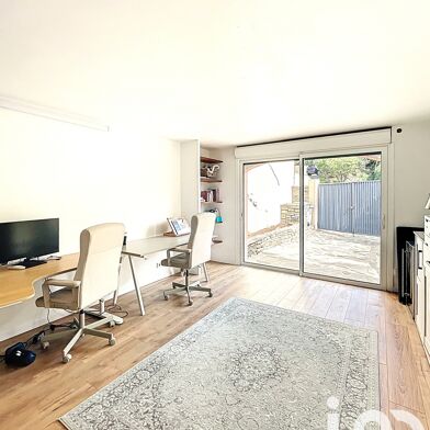 Maison 5 pièces 690000 €