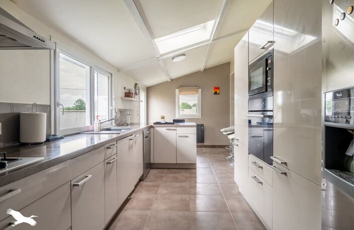 Maison en pierre de 5 pièces principales — photo 4