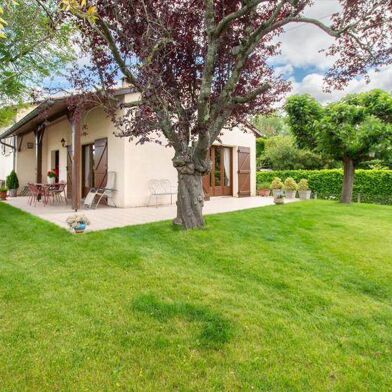 Maison 5 pièces 399000 €