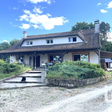 Maison 9 pièces 220000 €