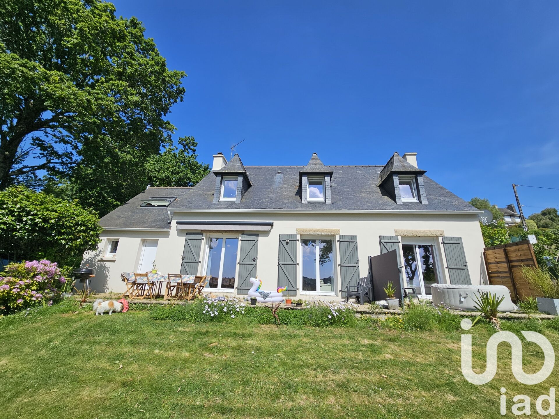 Plourin-Les-Morlaix - 134m² - 6p. - 5ch.