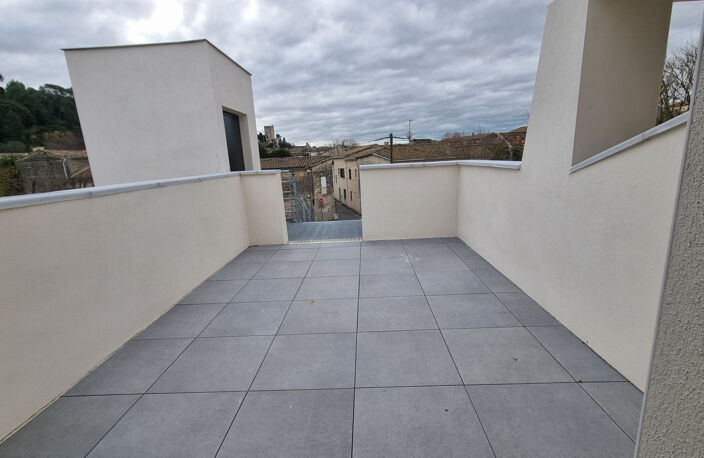 LOCATION LOCAL PROFESSIONNEL SOMMIERES — photo 3